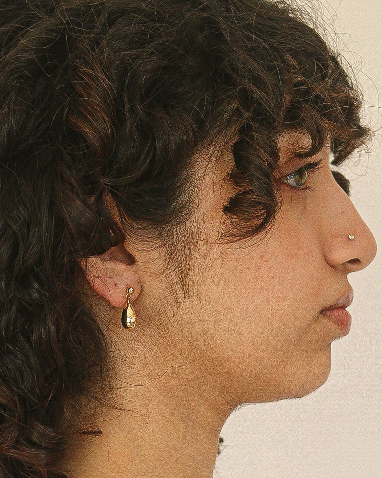 Kivi 05: 13mm Droplet Stud (Jari)